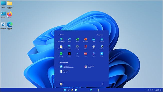 Windows 11 Insider Preview Desktop and Start Menu